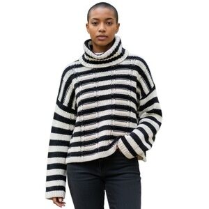 Hippie Laundry Striped Turtleneck Sweater Long Sleeves Women’s Size Large